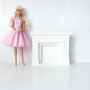 Dollhouse Miniature Fireplace White Mantle Brick Ornate 1:6 Scale Furniture